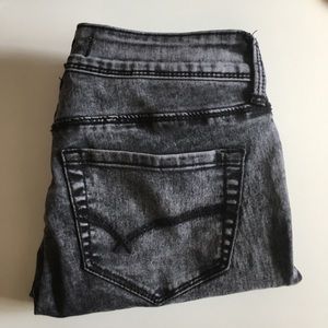 Bullhead acid wash gray jeggings